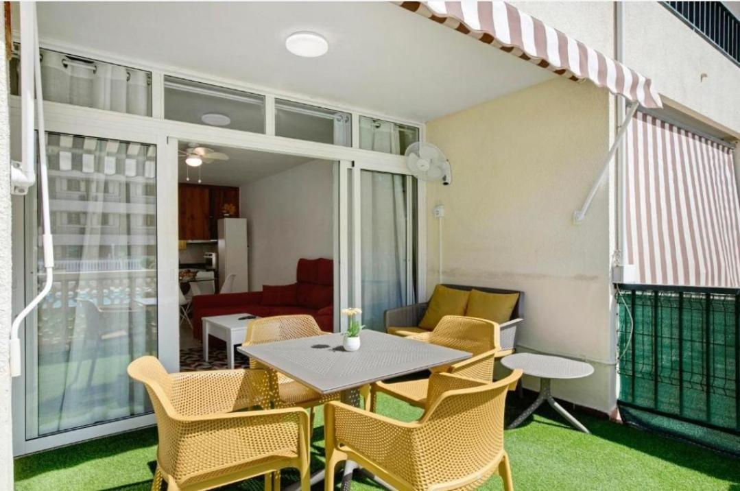 Fayser 108 Beachfront With Direct Pool Access From Terrace Arona  Extérieur photo